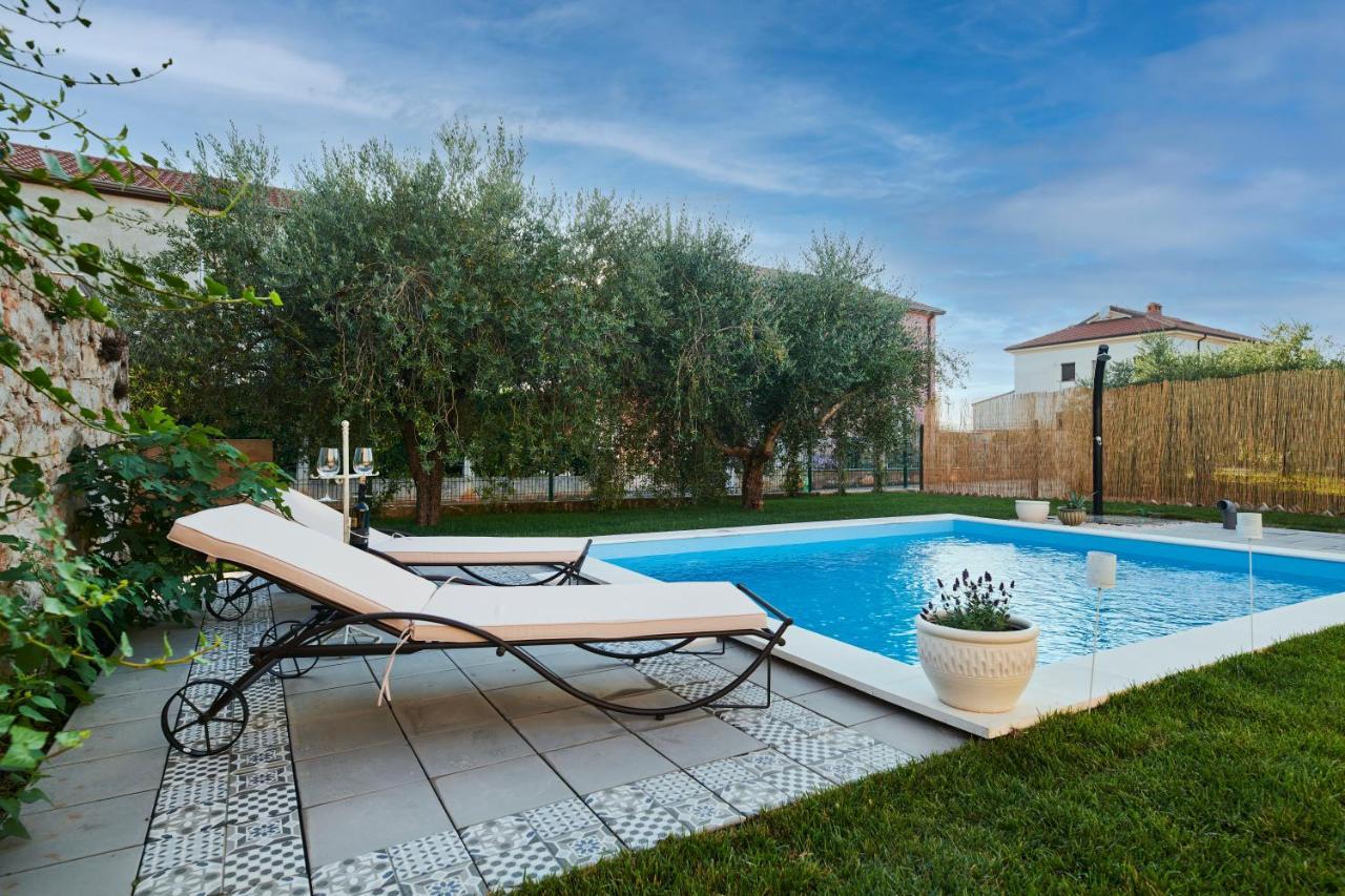 Villa Mediteranea Umag Buitenkant foto